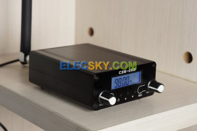 (image for) [CZE-05B Kits] 500mW 76-108Mhz Home FM TRANSMITTER with antenna and power supply