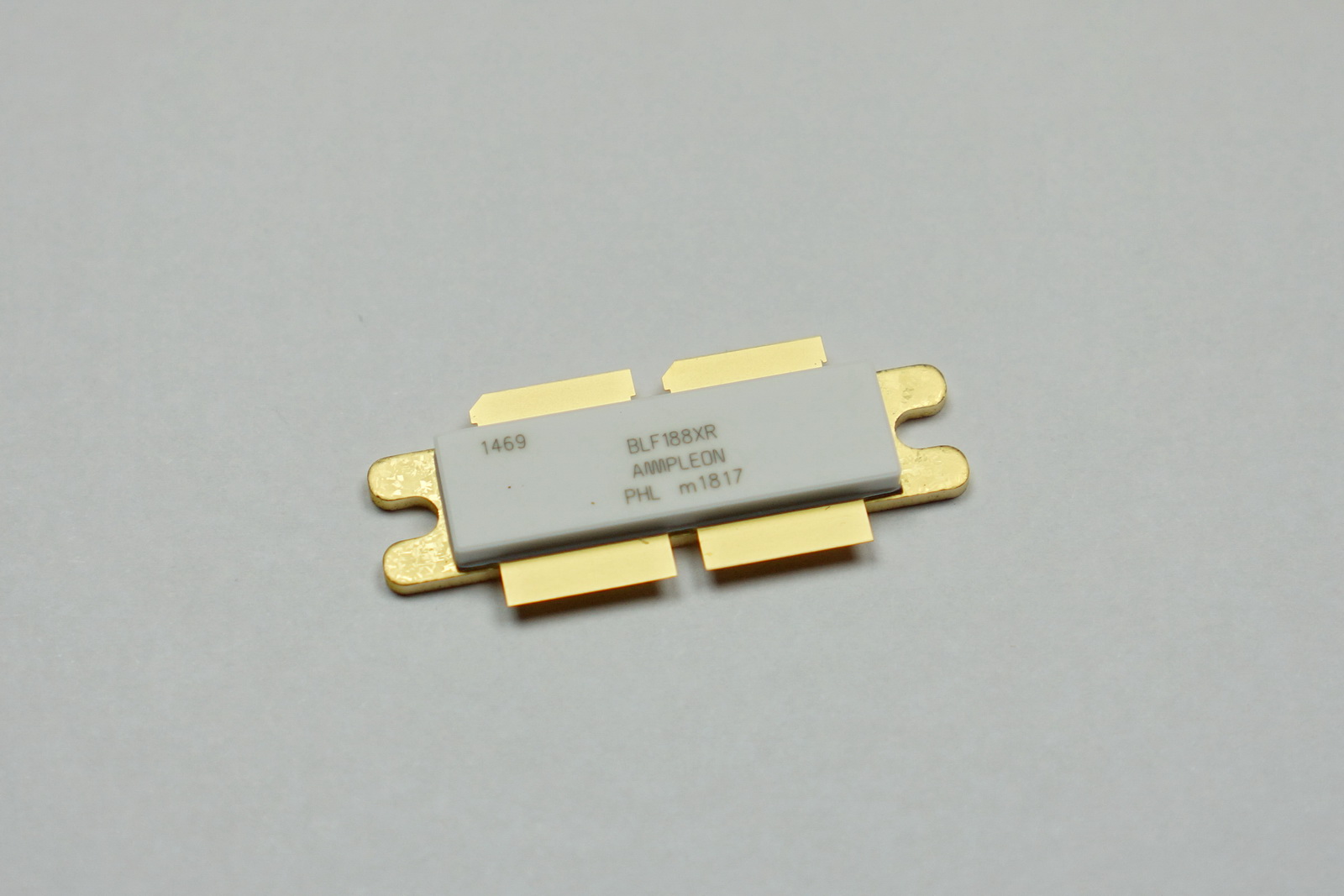 (image for) Ampleon BLF188XR High Power RF Mosfet. 1400W 50V transistor - Click Image to Close