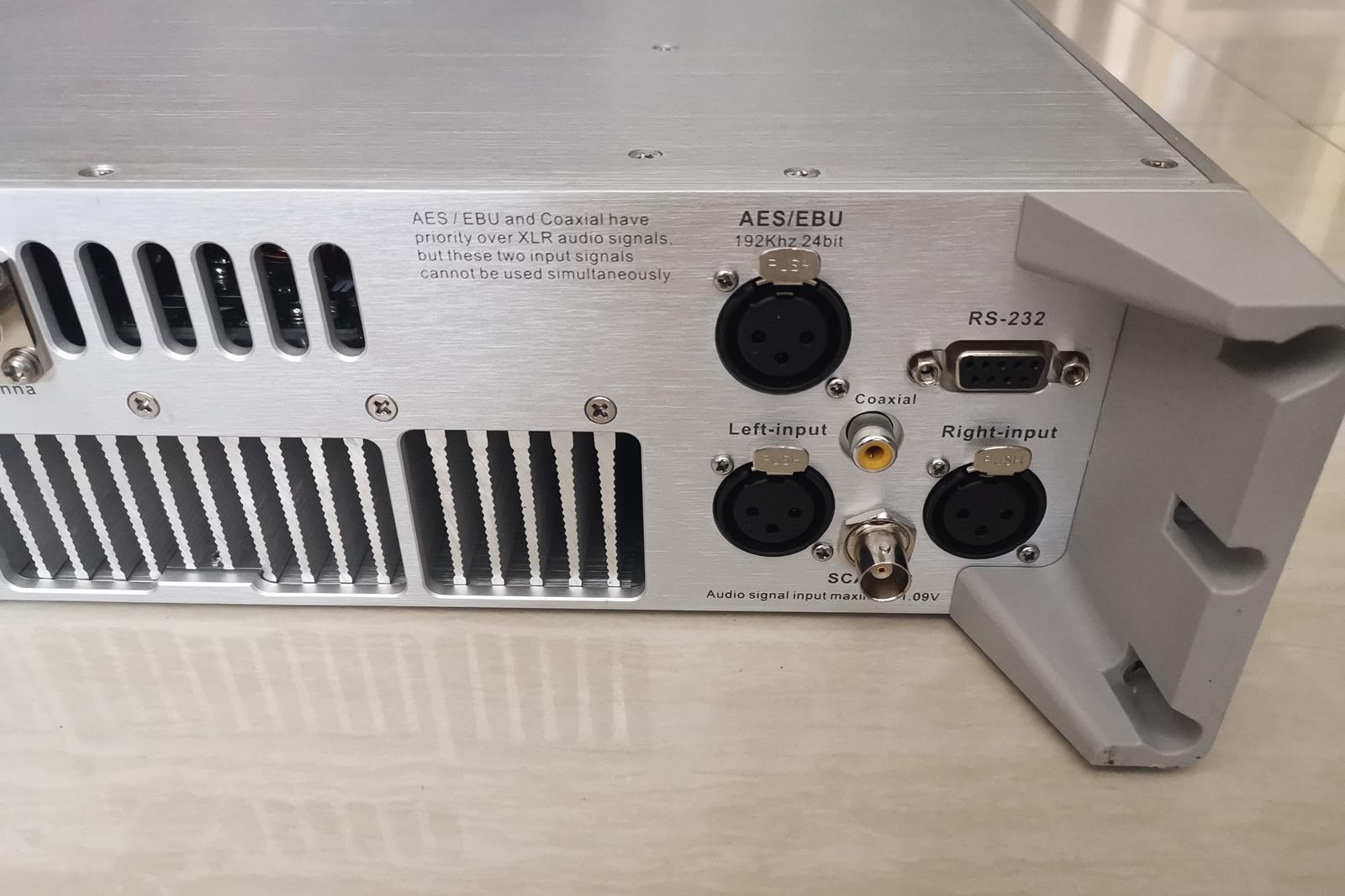 (image for) FMT5.0-600H 600W Professional FM broadcast transmitter with exciter 87.5-108MHz 2U