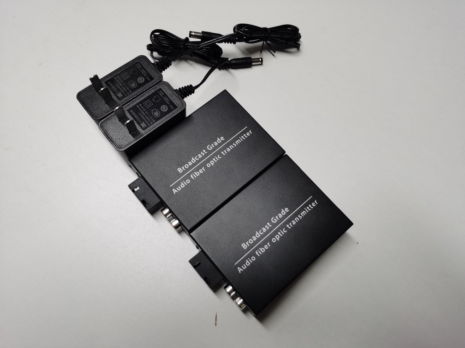 (image for) 2CH Audio over Fiber optic Converter,Broadcast RCA Extender to Fiber Singlmode up to 20Km(12.4mi), A set